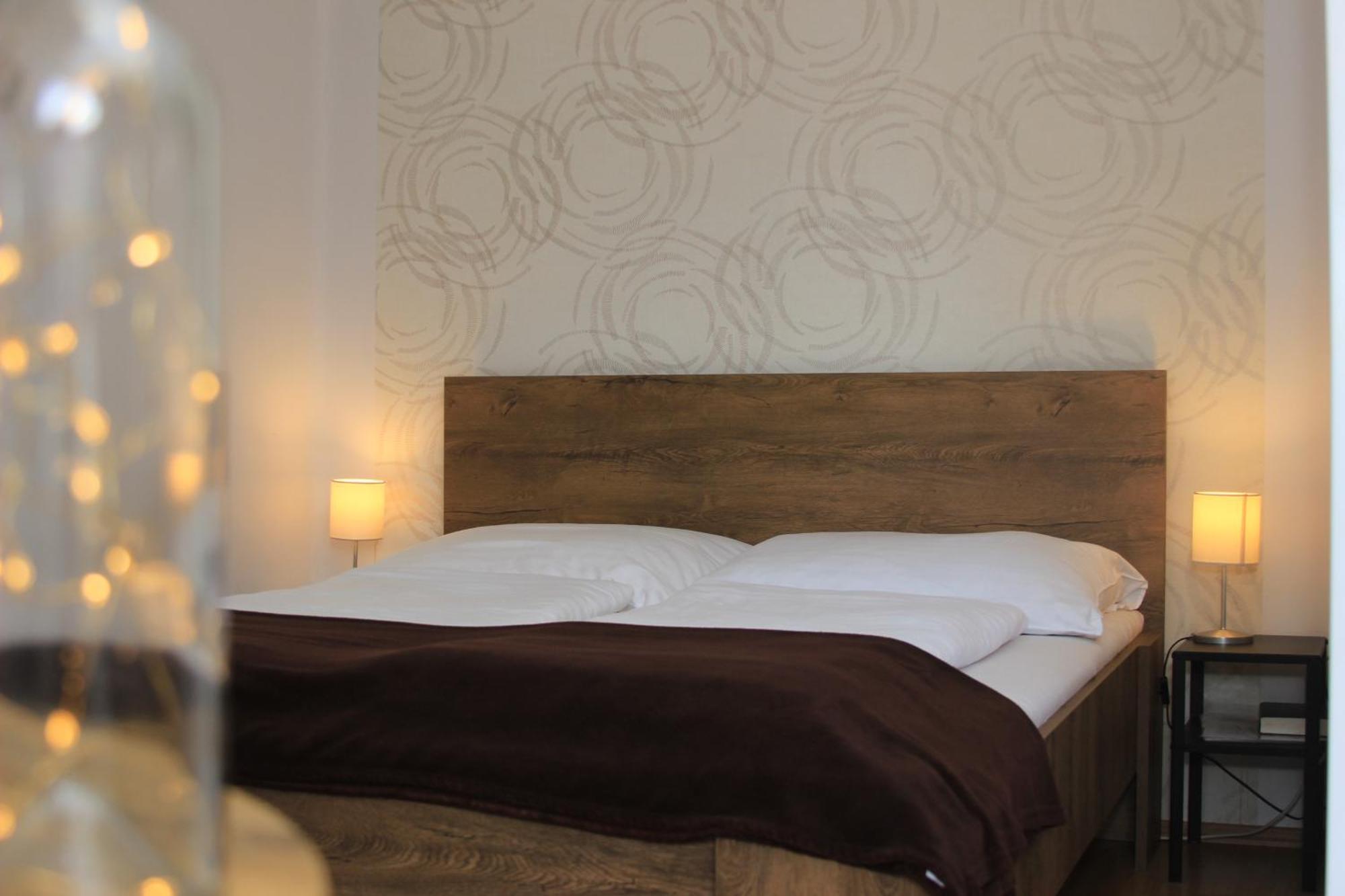 Eden Panzió Bed & Breakfast Eğri Dış mekan fotoğraf
