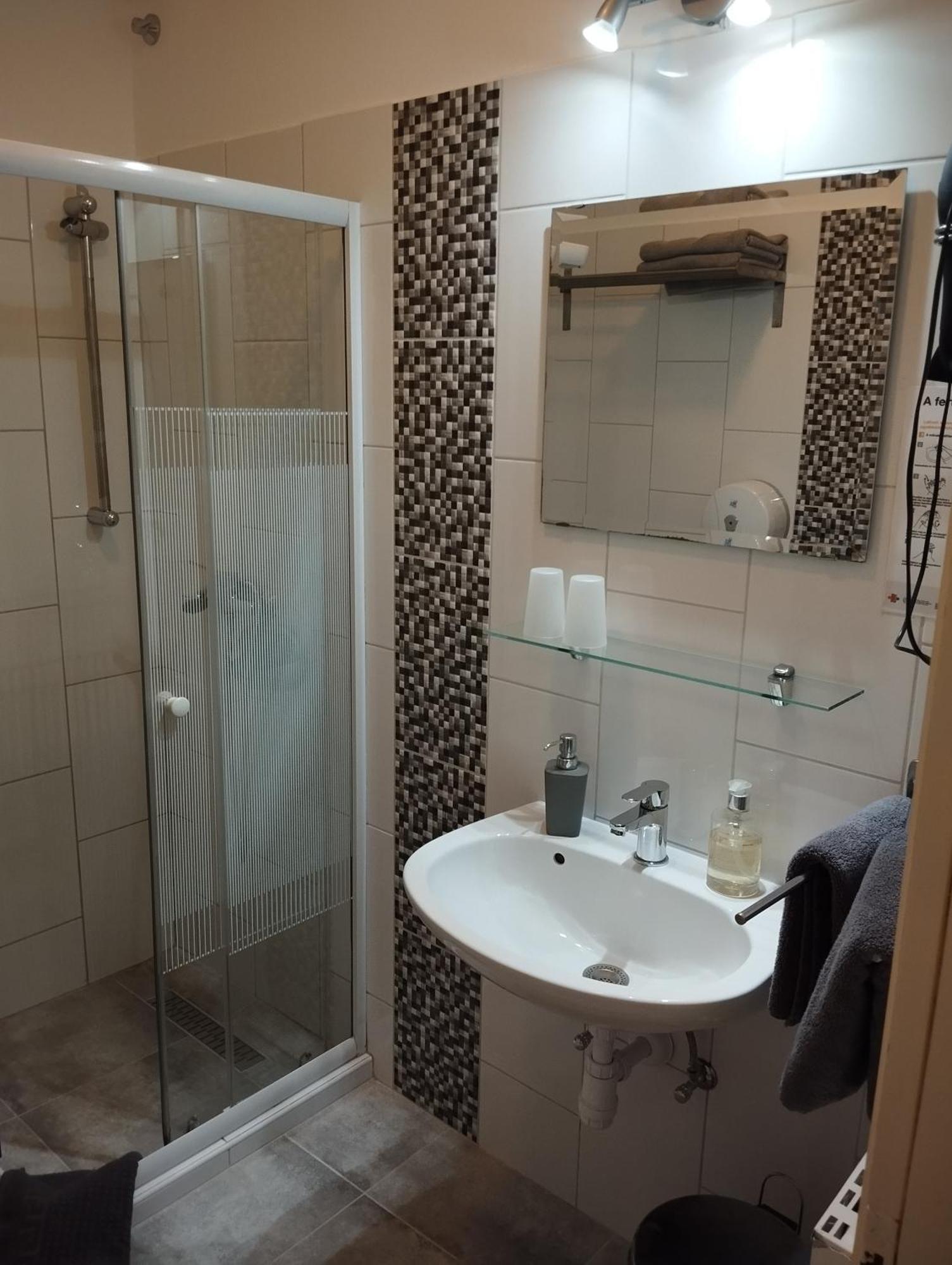 Eden Panzió Bed & Breakfast Eğri Dış mekan fotoğraf