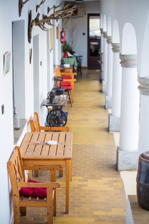 Eden Panzió Bed & Breakfast Eğri Dış mekan fotoğraf