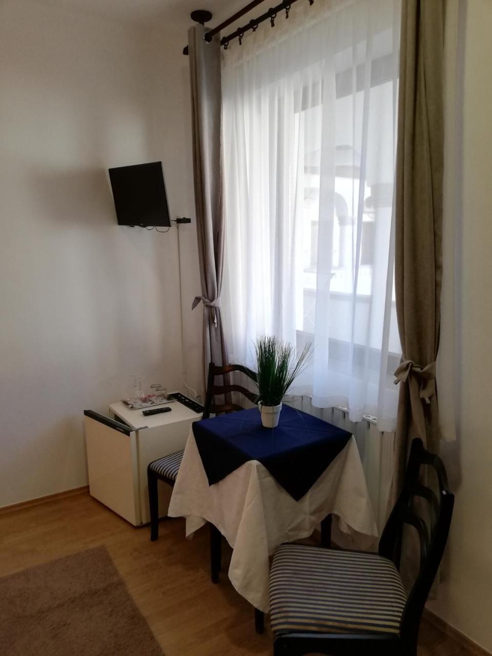 Eden Panzió Bed & Breakfast Eğri Dış mekan fotoğraf