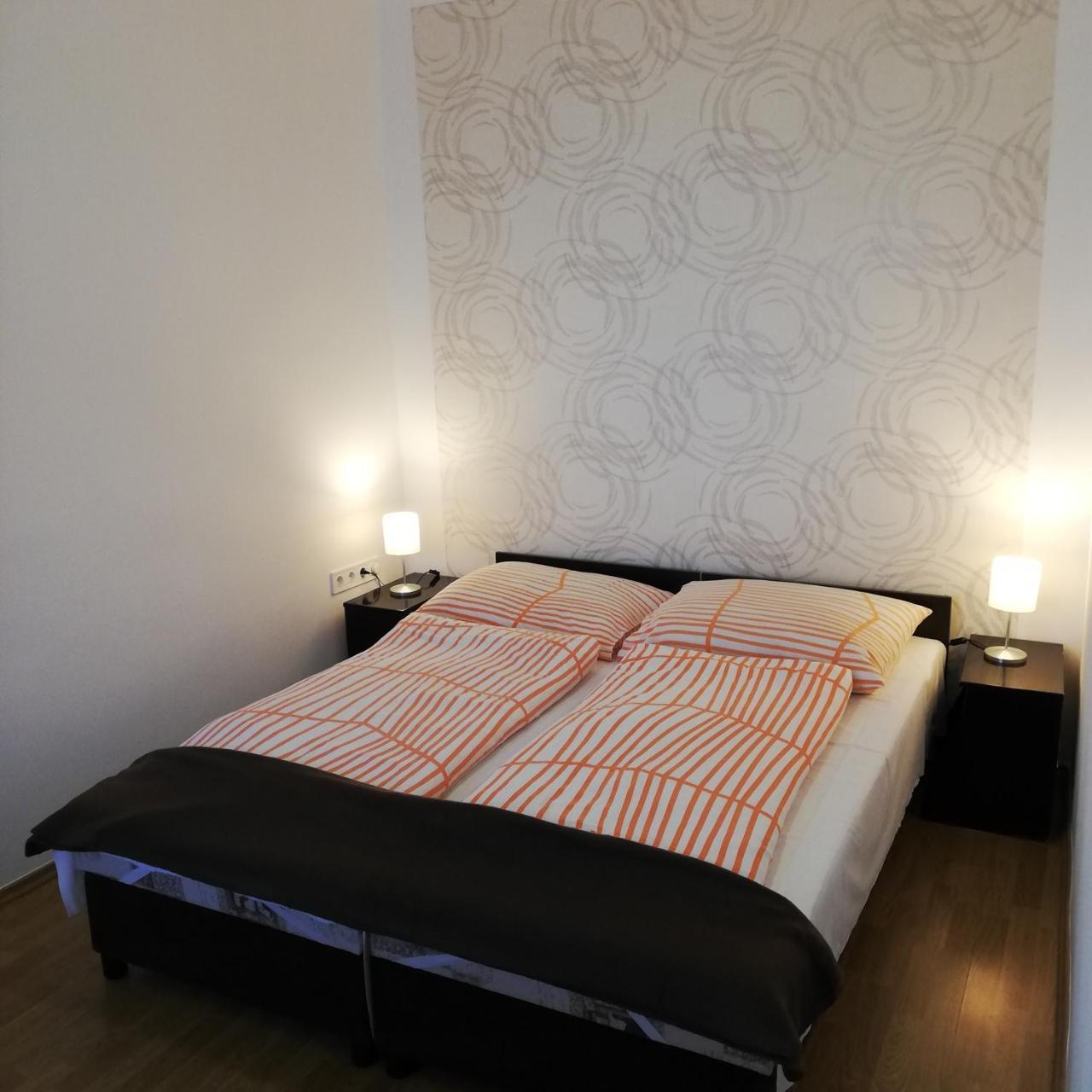 Eden Panzió Bed & Breakfast Eğri Dış mekan fotoğraf